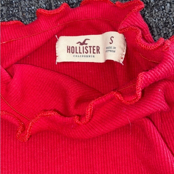 Red off the shoulder top Hollister - Picture 2 of 2